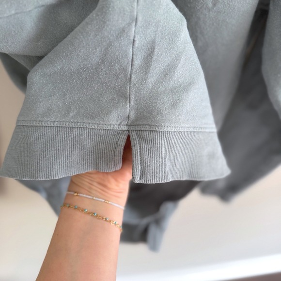 Vuori Women's Smoke Blue Oversized Laguna Crewneck Sweatshirt Size S - Picture 7 of 8